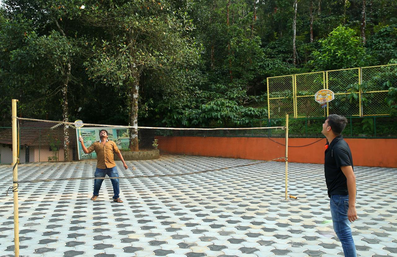 Peter'S Coffee Creek Nature Resort Meppadi Экстерьер фото