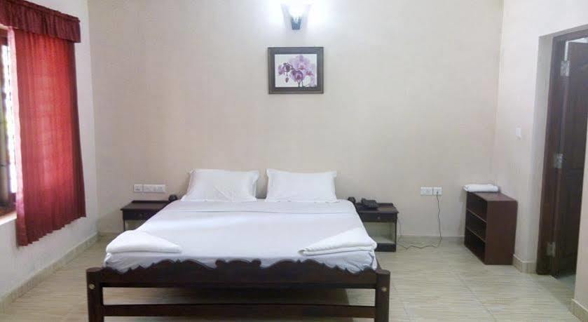 Peter'S Coffee Creek Nature Resort Meppadi Экстерьер фото
